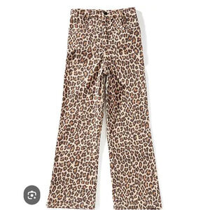 Girls Brown Leopard Print Pants. Dillards. Originality. SZ M